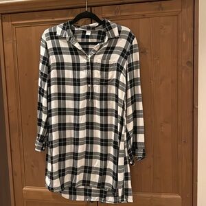 EUC soft checkered flanel dress from Old Navy